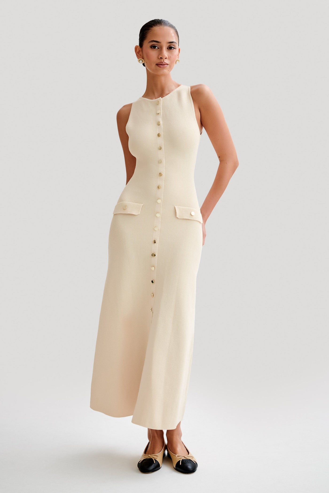 Mila -Sleeveless Buttoned Maxi Dress - Ivory