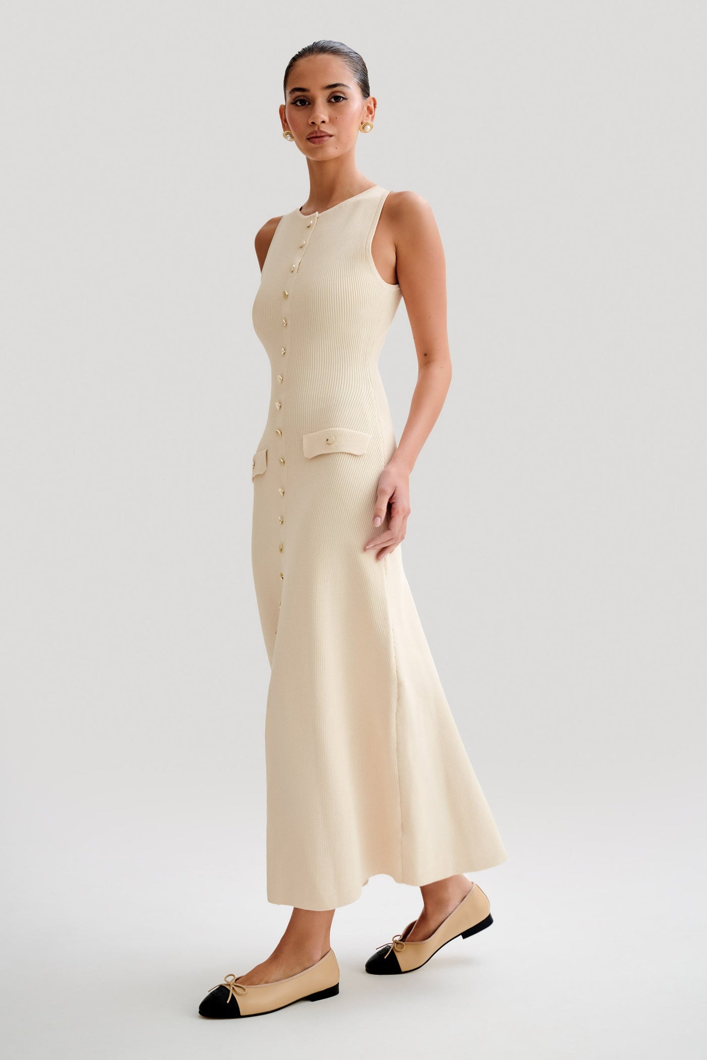 Mila -Sleeveless Buttoned Maxi Dress - Ivory