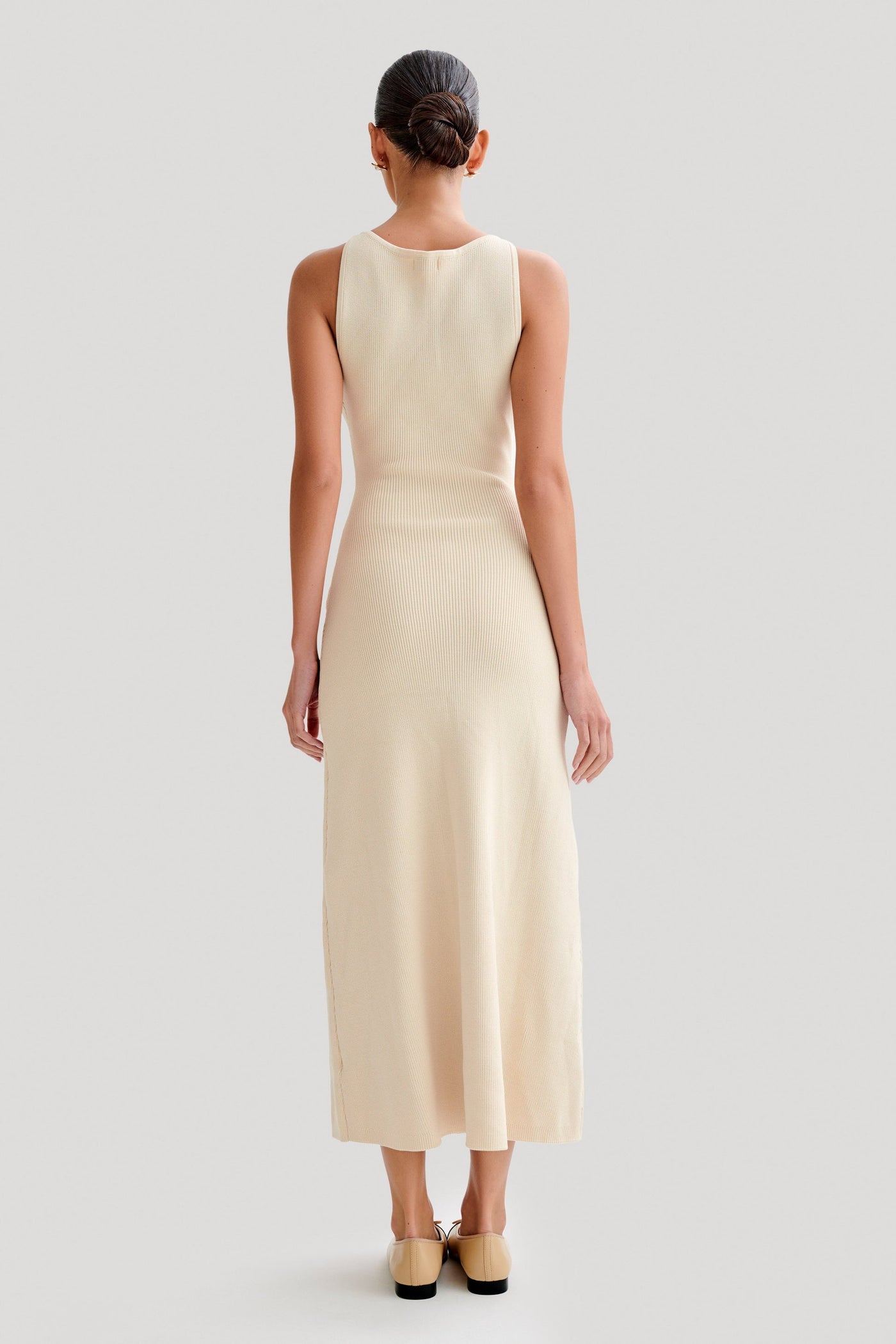 Mila -Sleeveless Buttoned Maxi Dress - Ivory